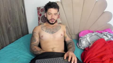 Nei turn green online show from 10-25-25, 12:23