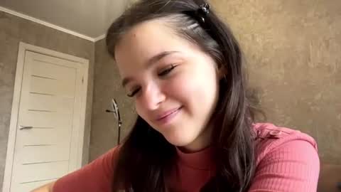 Sophie online show from 06-26-26, 10:19