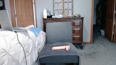 NEIGHBORGUY4U online show from 06-08-26, 04:07