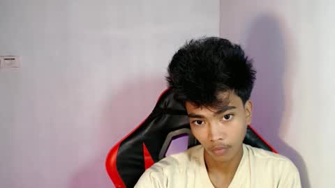 neil_asian69 online show from 10-22-25, 06:24