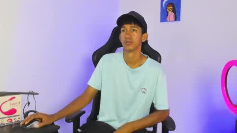 Snapshot of neitan_miller chatting on 06-06-26, 04:33 neitan online show from 06-06-26, 04:33