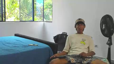 Snapshot of neitan_miller chatting on 07-27-26, 03:41 neitan online show from 07-27-26, 03:41