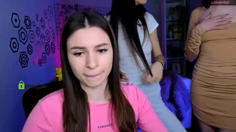 Meow online show from 11-07-25, 10:59