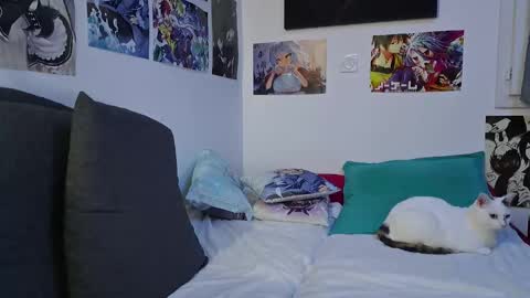 Neko online show from 09-21-25, 02:51