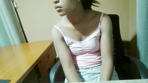 Snapshot of nelia_84 chatting on 05-05-26, 11:57 nelia_84 online show from 05-05-26, 11:57