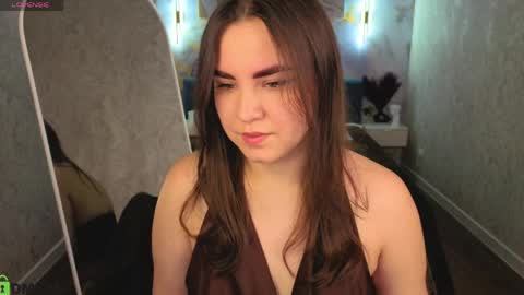 Snapshot of nelie_evans chatting on 06-04-26, 01:11 nelie_evans online show from 06-04-26, 01:11