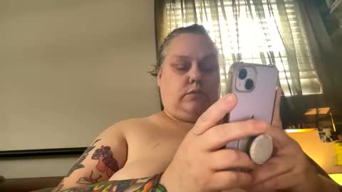 Nellie Atlas online show from 02-20-26, 04:18