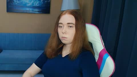 Snapshot of nelliemathers chatting on 05-04-26, 08:16 Nelli online show from 05-04-26, 08:16