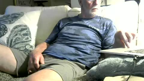 Snapshot of neman4u2c chatting on 06-22-26, 12:24 Jack online show from 06-22-26, 12:24