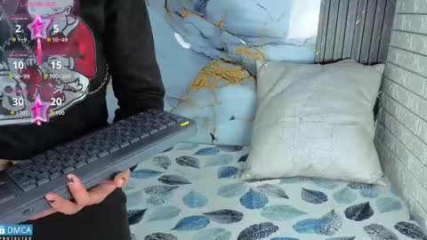 Salome Nena cupcake online show from 11-01-25, 11:12