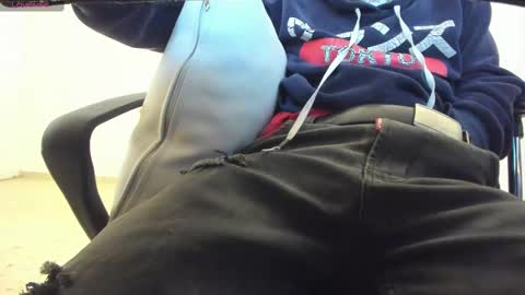 Jhin online show from 01-23-25, 01:56