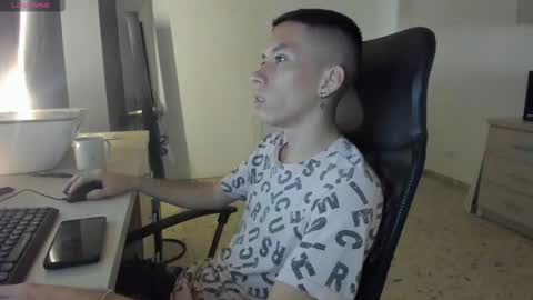 Jhin online show from 10-02-25, 04:58