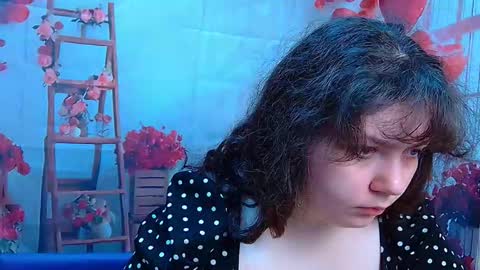 NeonilaLisova online show from 02-15-26, 06:10
