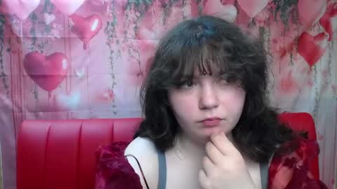 Snapshot of neonilalisova chatting on 04-22-26, 11:56 NeonilaLisova online show from 04-22-26, 11:56