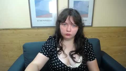 Snapshot of neonilalisova chatting on 07-16-26, 05:13 NeonilaLisova online show from 07-16-26, 05:13