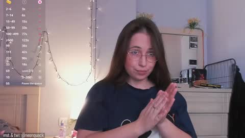 Snapshot of neonquack chatting on 12-13-24, 03:43 Riley online show from 12-13-24, 03:43