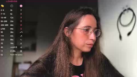 Snapshot of neonquack chatting on 02-07-26, 10:30 Riley online show from 02-07-26, 10:30