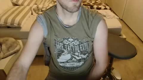 Snapshot of nerchia_89 chatting on 04-27-26, 09:35 Nerchia89 online show from 04-27-26, 09:35