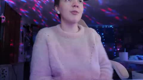 Snapshot of nerdy_squirty chatting on 01-24-25, 08:44 NerdySquirty online show from 01-24-25, 08:44