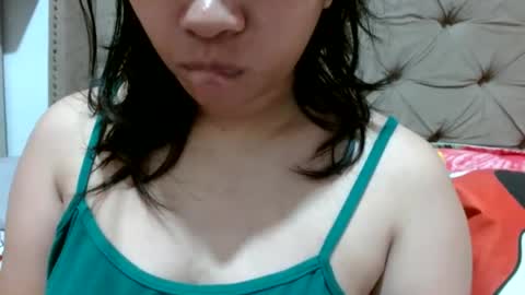 Snapshot of nerdypinaypie chatting on 06-18-26, 12:20 nerdypinaypie online show from 06-18-26, 12:20