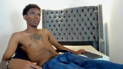 Snapshot of nero_reyd chatting on 05-11-26, 07:22 Nero online show from 05-11-26, 07:22