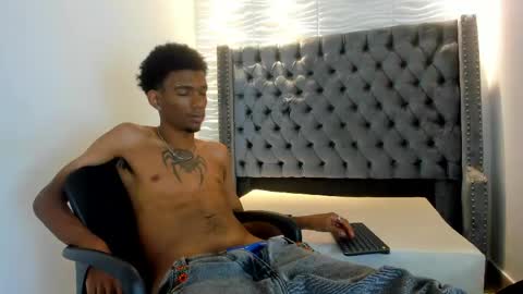 Snapshot of nero_reyd chatting on 06-01-26, 07:26 Nero online show from 06-01-26, 07:26