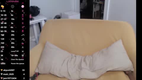 Nesia Loca Toronja online show from 03-08-25, 07:42