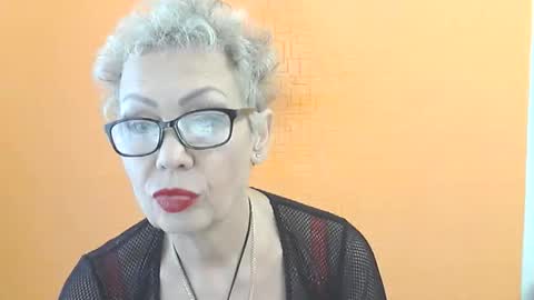 NessyJenixs online show from 11-02-25, 09:22