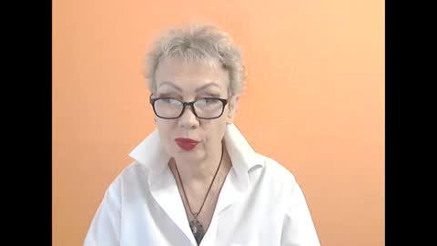 NessyJenixs online show from 11-16-25, 08:53