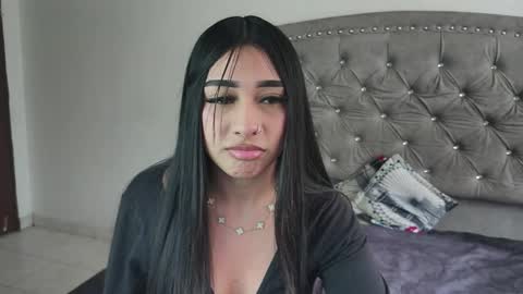 nesuko_kamado online show from 12-22-25, 05:21