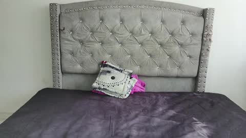 nesuko_kamado online show from 01-10-26, 04:20