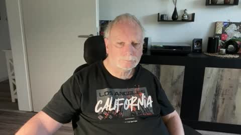 nettermann1968 online show from 11-02-25, 01:35