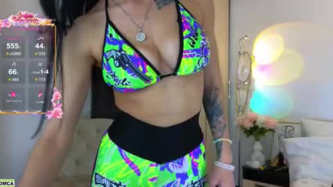 Snapshot of nevergiveup_1 chatting on 02-10-26, 08:29 never give up online show from 02-10-26, 08:29