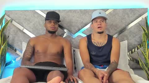 Snapshot of new2025__ chatting on 02-22-25, 09:04 BLACK DREAMS online show from 02-22-25, 09:04