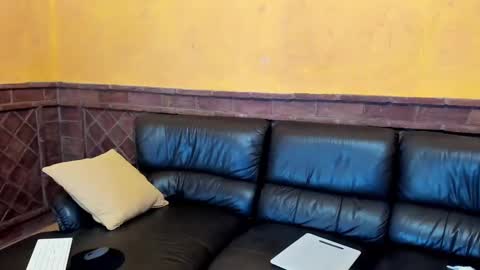 Matilda online show from 03-08-25, 01:14