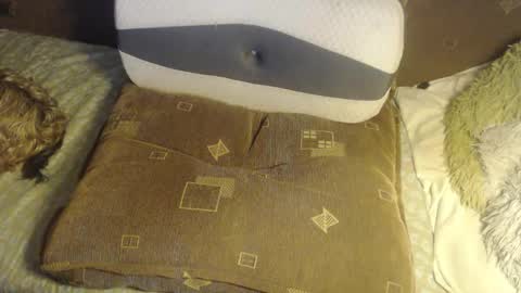 Lilly  online show from 11-02-25, 05:15