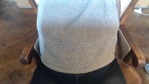 Lilly  online show from 11-17-25, 08:20