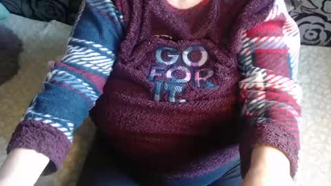 Lilly  online show from 05-18-26, 03:35