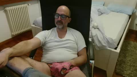 Snapshot of new_simi_74 chatting on 02-27-26, 07:14 simi online show from 02-27-26, 07:14