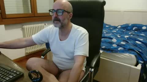 simi online show from 04-14-26, 06:47