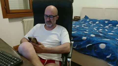 simi online show from 04-21-26, 05:50