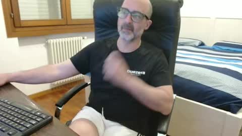 simi online show from 04-26-26, 06:16