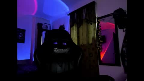 Snapshot of newbigking777 chatting on 02-23-26, 10:18 newbigking777 online show from 02-23-26, 10:18