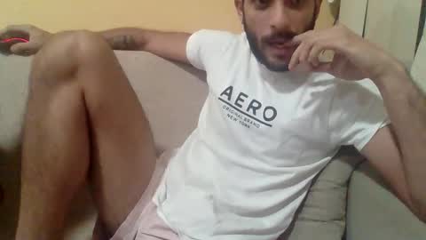 Snapshot of newt_easy chatting on 05-02-26, 11:10 Lucena BR online show from 05-02-26, 11:10