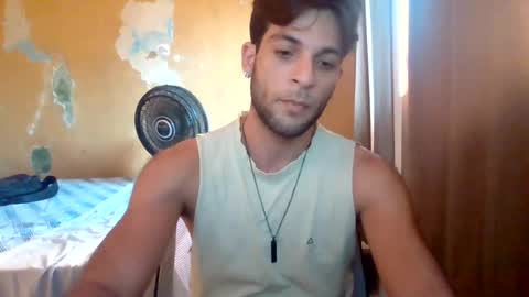 Snapshot of newt_easy chatting on 06-10-26, 06:51 Lucena BR online show from 06-10-26, 06:51