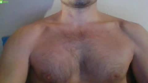 Snapshot of newtyguy90 chatting on 02-01-26, 07:40 newtyguy90 online show from 02-01-26, 07:40
