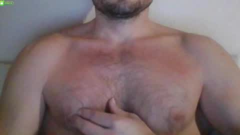 Snapshot of newtyguy90 chatting on 02-28-26, 06:47 newtyguy90 online show from 02-28-26, 06:47