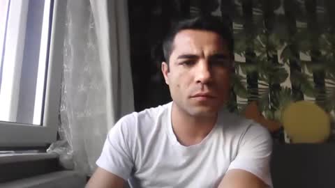 Snapshot of newworld0 chatting on 03-09-25, 01:59 newworld0 online show from 03-09-25, 01:59