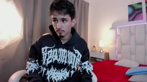 Yeison online show from 05-18-26, 04:07