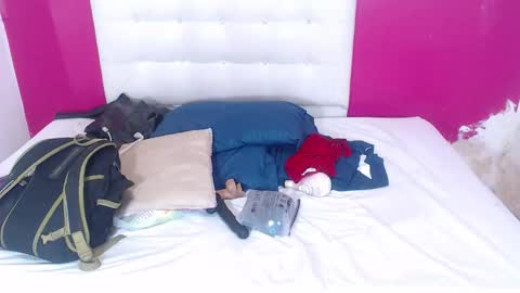 nextdoor_fantasy online show from 11-26-25, 09:16